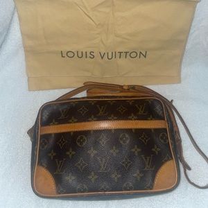 Louis Vuitton monogram trocadero 27
